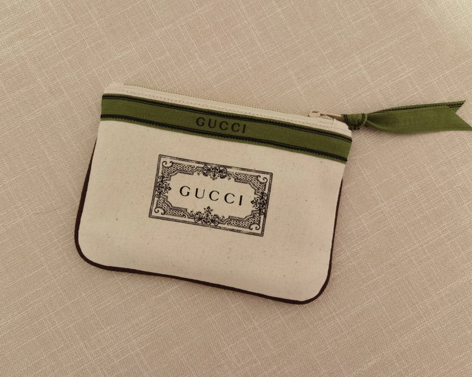 Original gucci dust bag hotsell