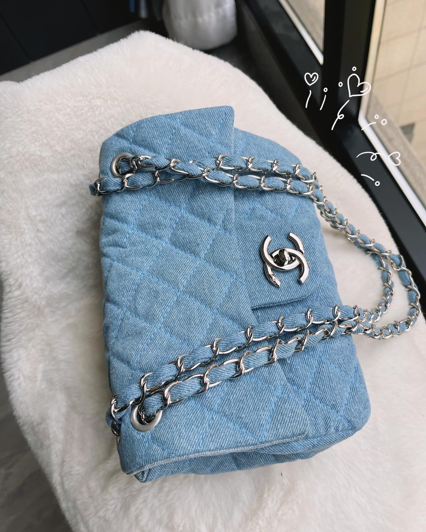 Chanel CF Small Denim Bag: A Stylish Upcycled Masterpiece