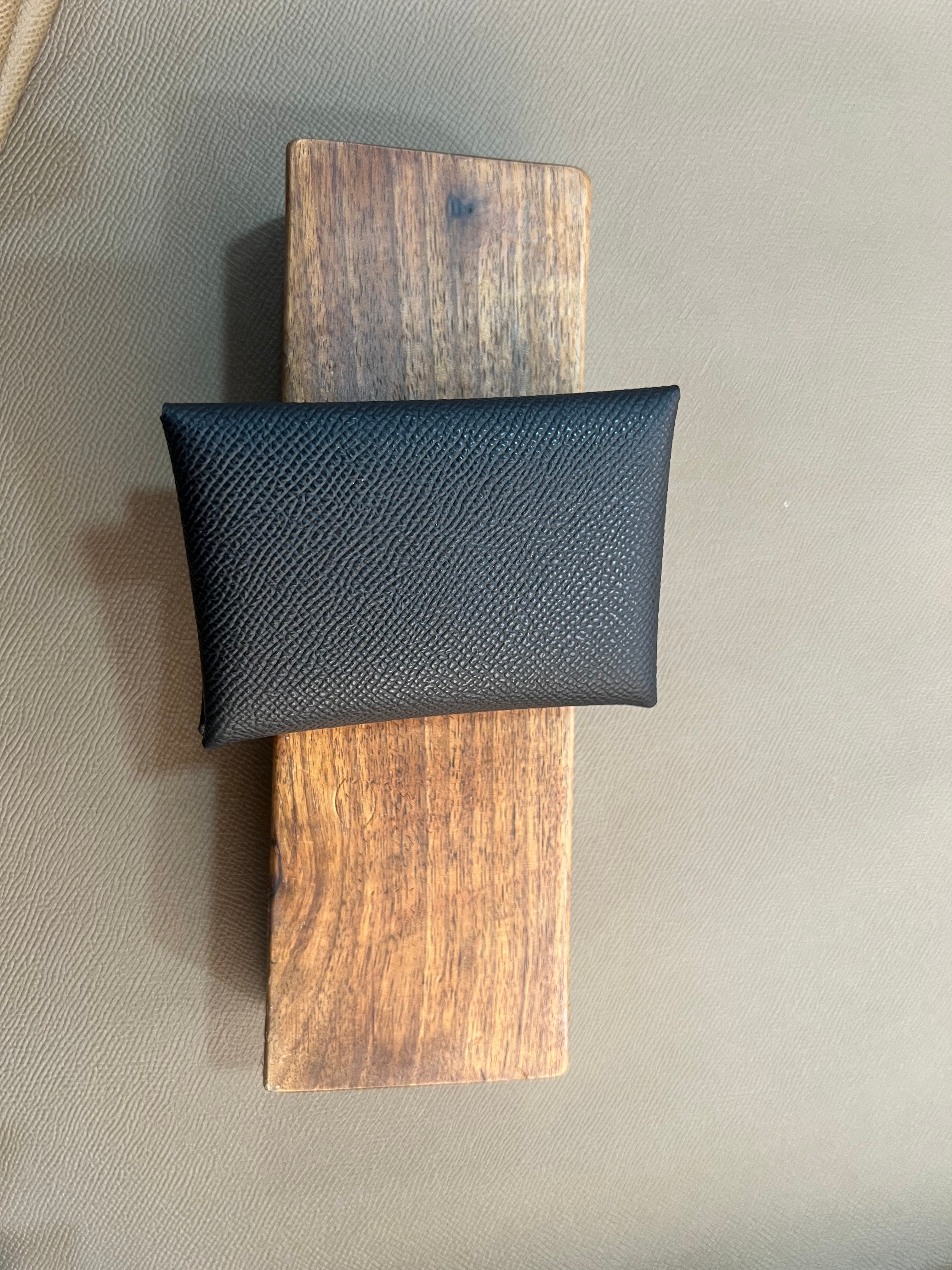 Classic Envelope Card Holder – Epsom Leather