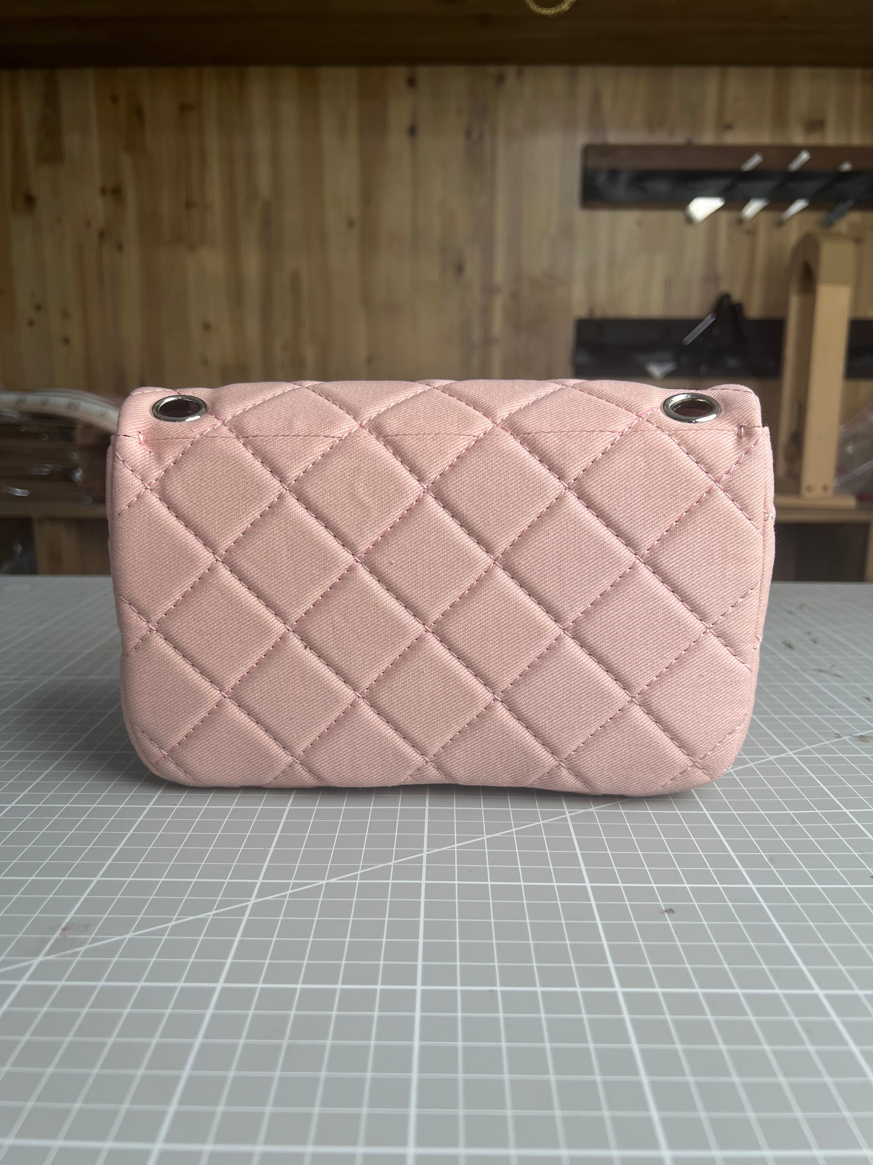 Upcycled Pink Perfection: Chanel-Inspired Bag Crafted from Recycled Materials