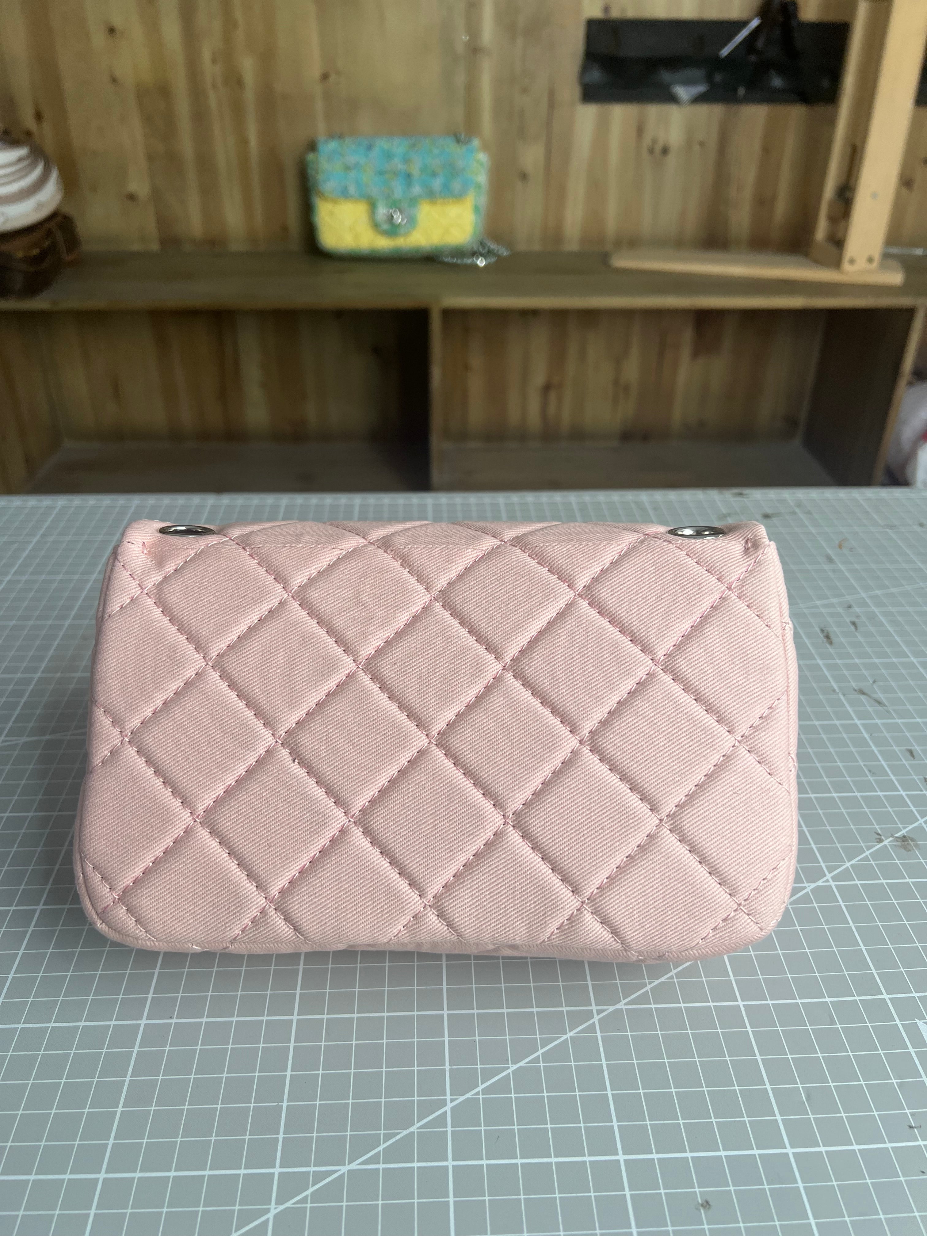 Upcycled Pink Perfection: Chanel-Inspired Bag Crafted from Recycled Materials