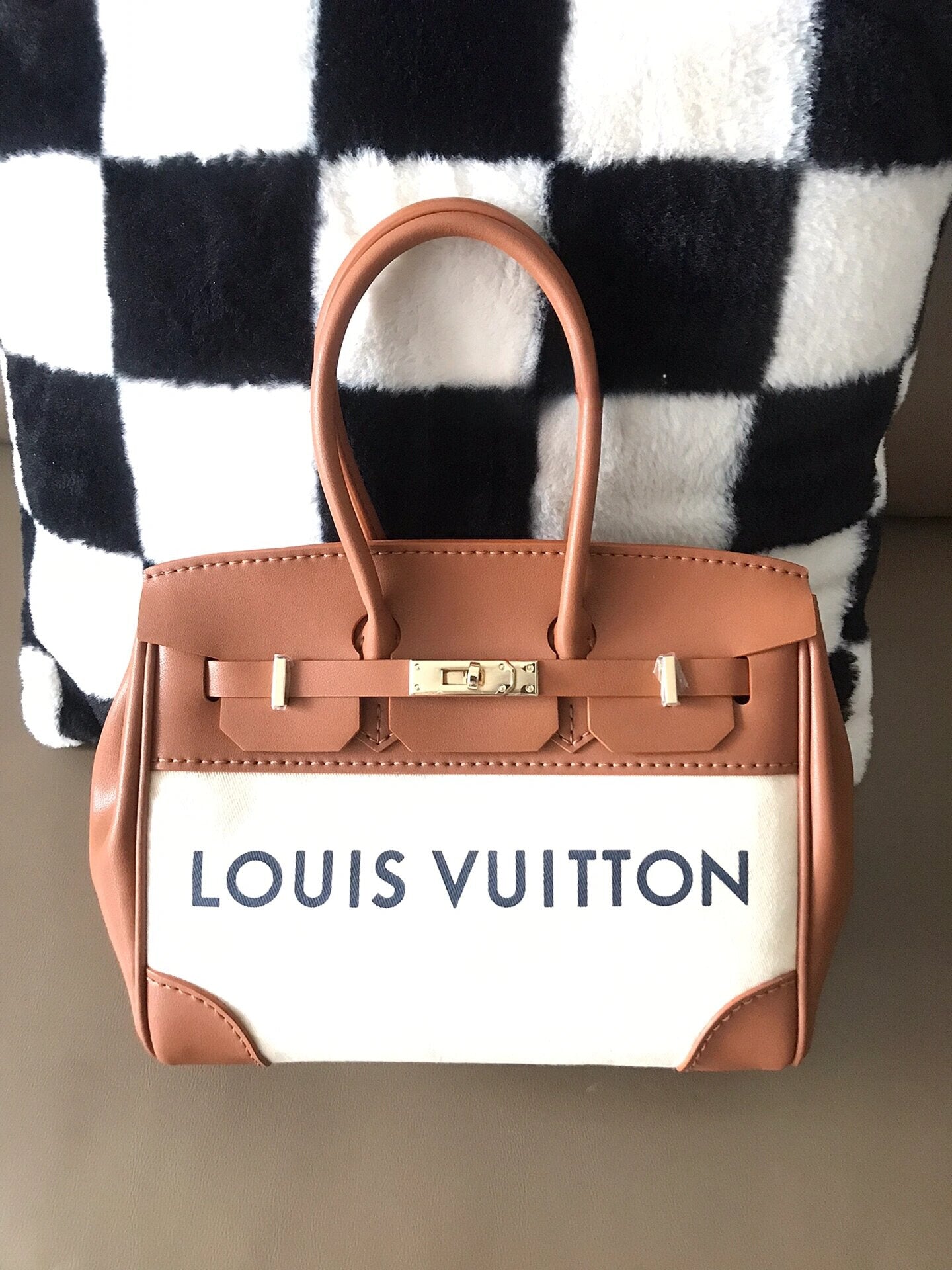 LV Dust Bag Transformation: From Dust to Luxury – The Brown Platinum Beauty